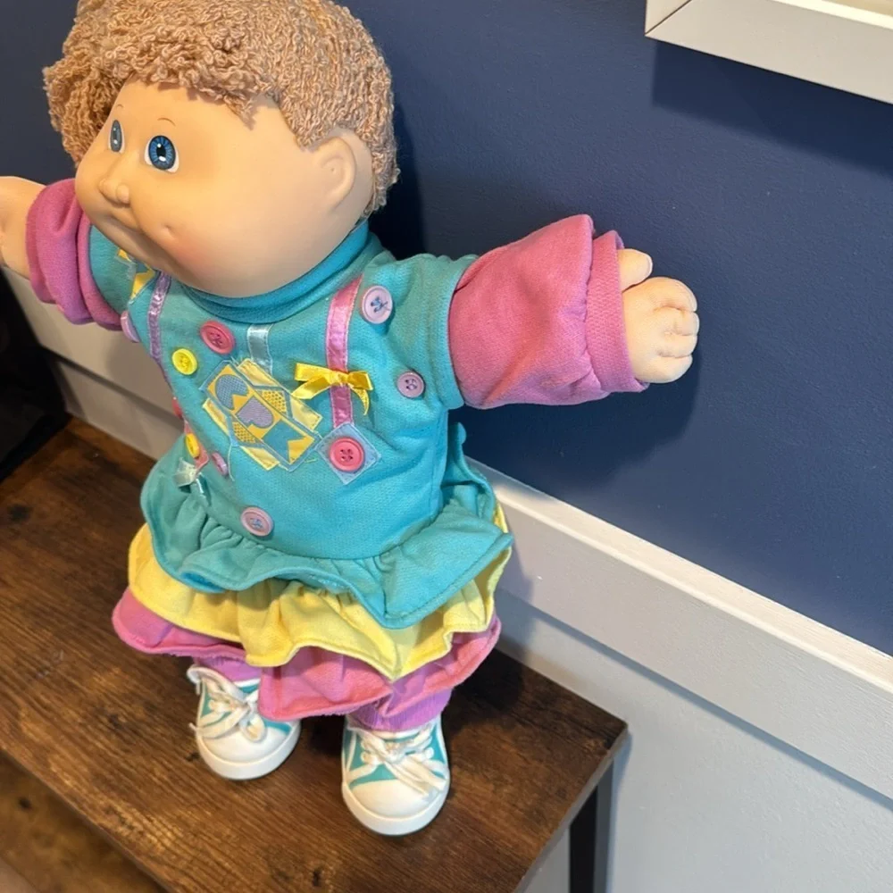 Rare - Cabbage Patch Designer line 1989 - like new condition- coleco